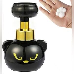 Cute Cat Paw Foam Soap Dispenser